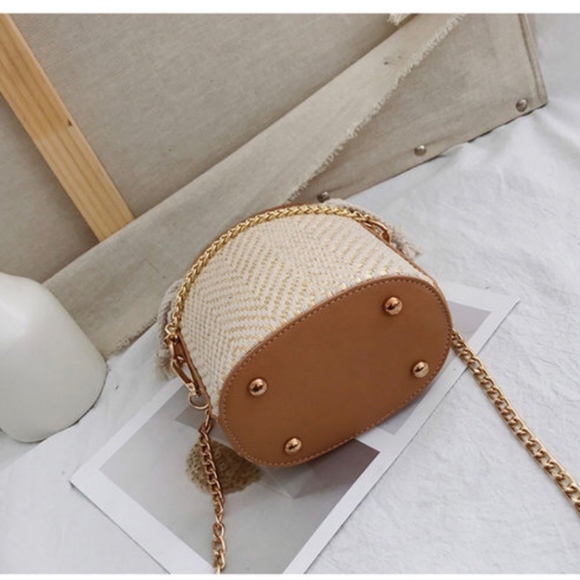 Rattan handmade bucket - Picture 6 of 8